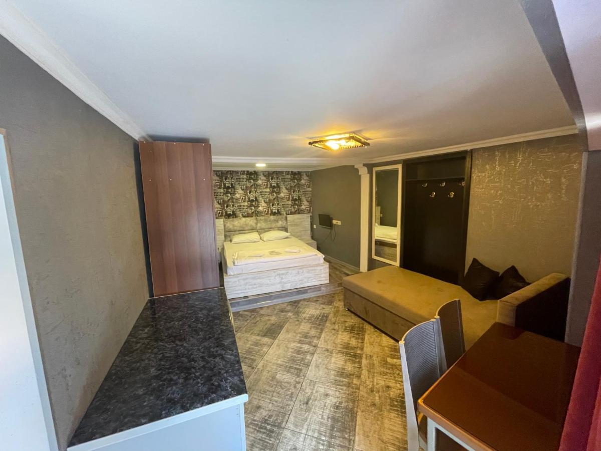 Hotel Piano Tbilisi ภายนอก รูปภาพ